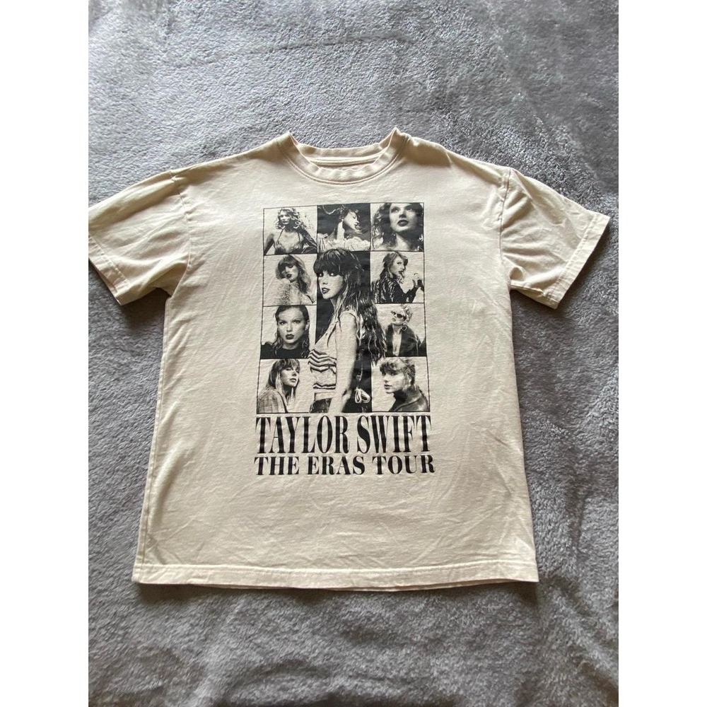 Taylor Swift The Eras Tour T-shirt Small s52b